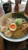 「琥珀そば」@自家製麺 琥珀の写真