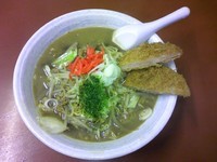 「ソースらーめんハムカツのせ　大盛」@中華料理 大輦の写真