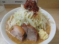 「味噌　750円（野菜・辛め・ニンニク半分）」@ラーメンいつきの写真