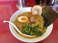 「味噌ラーメン350円」@九州ラーメン 丸屋 多次郎商店の写真