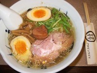 「梅しおらーめん700円＋双子の味玉100円」@与ろゐ屋の写真