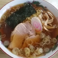 「ラーメン　５００円」@伊勢屋の写真
