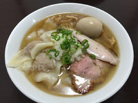 「【限定】ワンタン煮干そば850円」@麺屋 むじゃきの写真