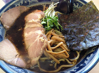 「黒醤油太麺」@あぢとみ食堂の写真