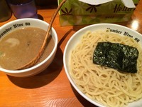 「濃厚つけ麺 大盛り 熱盛り 酢橘」@麺Dining Number Nine 09の写真