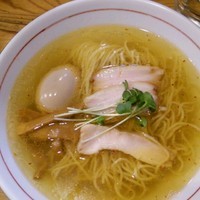「塩中華そば＋ﾁｬｰｼｭｰ＋味玉　1100円」@麺屋KABOちゃんの写真