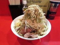 「小ラーメン　ニンニク魚粉」@ラーメン二郎 府中店の写真