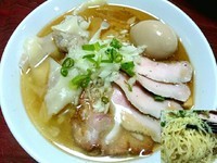 「【限定】ワンタン秋刀魚煮干そば（塩） 850円＋鶏チャ」@麺屋 むじゃきの写真