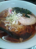 「ラーメン+半ライス」@Chinese Restaurant よ志乃 京成店の写真