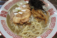 「限定 濃厚煮干蕎麦」@特級鶏蕎麦 龍介の写真