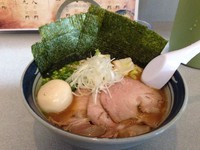 「藤桜ラーメン 鶏醤油」@ラーメン酒場 藤桜の写真