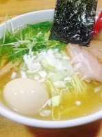 「塩ラーメン¥700＋大盛¥50＋味玉¥100」@らーめん たきたろうの写真