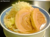 「ふじそば 中盛+豚1枚増し(600円)※開店価格」@雷神屋の写真