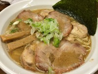 「醤油チャーシュー」@麺屋 影丸の写真