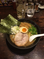 「節骨こってりたいぞうラーメン」@節骨麺たいぞう 池袋本店の写真