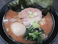 「ラーメン　「750円」」@桜道家の写真