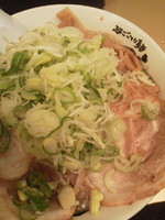 「しょうゆラーメン（背脂普通）\750」@超ごってり麺 ごっつ 秋葉原店の写真