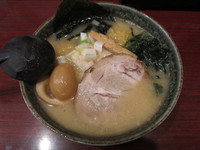 「塩らーめん：760円」@北海道らーめん奥原流 久楽 EQUiA北千住店の写真