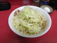 「汁なしラーメン　ニンニクヤサイ魚粉＋生たまご」@ラーメン二郎 環七一之江店の写真
