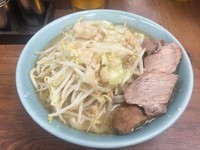 「ラーメン（脂増し）　７００円」@ラーメン二郎 池袋東口店の写真