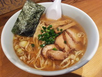 「醤油らーめん」@Noodle Maker 貴の写真