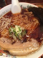 「支那そば　大盛ランチサービス　650円」@支那そば屋 蘭丸の写真