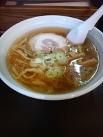 「ランチセット（ラーメン＋ミニ炙りチャーシュー丼）８８０円」@青竹手打ちラーメン 匠二の写真