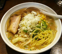 「味噌ラーメン￥７５０」@スタミナラーメン 馬しゃ屋の写真