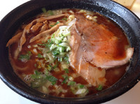 「濃厚魚介豚骨エビ風味」@はりけんラーメンの写真