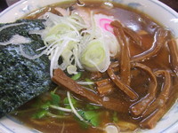 「細麺中華そば　６８０円」@東池袋大勝軒 神奈川新町店の写真