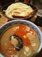 「辛つけ麺　中盛300ｇ」@つけ麺専門店 三田製麺所 川崎店の写真