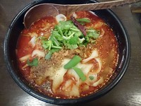 「麻辣麺」@刀削麺 張家 品川店の写真