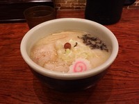 「らーめん 塩」@らーめん 山頭火 新百合ヶ丘エルミロード店の写真