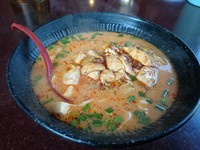 「マーボ担々麺(月・金サービス)税込432円」@長秀龍 新座店の写真