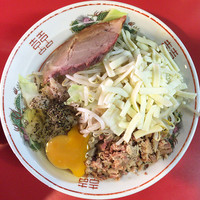 「汁なし（太麺・麺少なめ）」@ラーメン 麺徳 東陽町店の写真