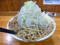 「ラーメン小（700円）」@ギガムジャキの写真