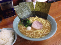 「みそとんこつ（中盛りサービス）・半ライス750円＋100円」@横浜ラーメン はま家の写真