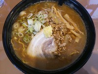 「札幌炙り味噌らーめん＋大盛り」@麺匠いちよしの写真