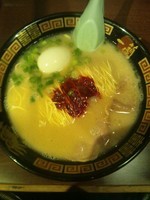 「ラーメン（半熟ゆでたまごトッピング）」@一蘭 名古屋栄店の写真