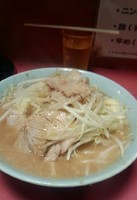 「ラーメン　麺ｶﾀﾒ」@ラーメン二郎 歌舞伎町店の写真