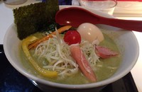 「3SOポタージュめん(L･限定)＋味玉(930円＋サービス)」@RA-MEN 3SOの写真