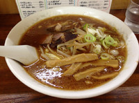 「ピリ辛ラーメン」@らーめん 吉ちょうの写真