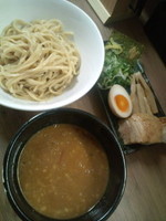 「辛つけ麺　普通盛350g」@エビ豚骨拉麺 春樹 代々木店の写真