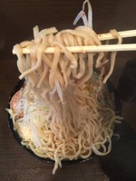 「大ブタ・麺マシ（チャーシュー4枚) 930円」@ラーメン二郎 JR西口蒲田店の写真