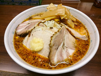 「味噌チャーシュー麺(オロチョン中辛+ニンニク+メンマ)」@ラーメン一番の写真