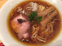 「醤油ラーメン」@Japanese Soba Noodles 蔦の写真