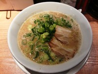 「シロマルベース 超特濃 バリカタ」@一風堂 SHIROMARU-BASE 梅田店の写真