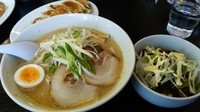 「味噌ラーメン\730+ミニマヨチャーシュー丼200」@三大菜飯の写真