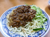 「炸醤涼麺（５０台湾元）」@偉富麺館の写真