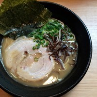 「らーめん【650円】」@九州とんこつらーめん ひらさわの写真